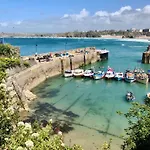 Stylish & Modern Home, Central Newquay W/Parking